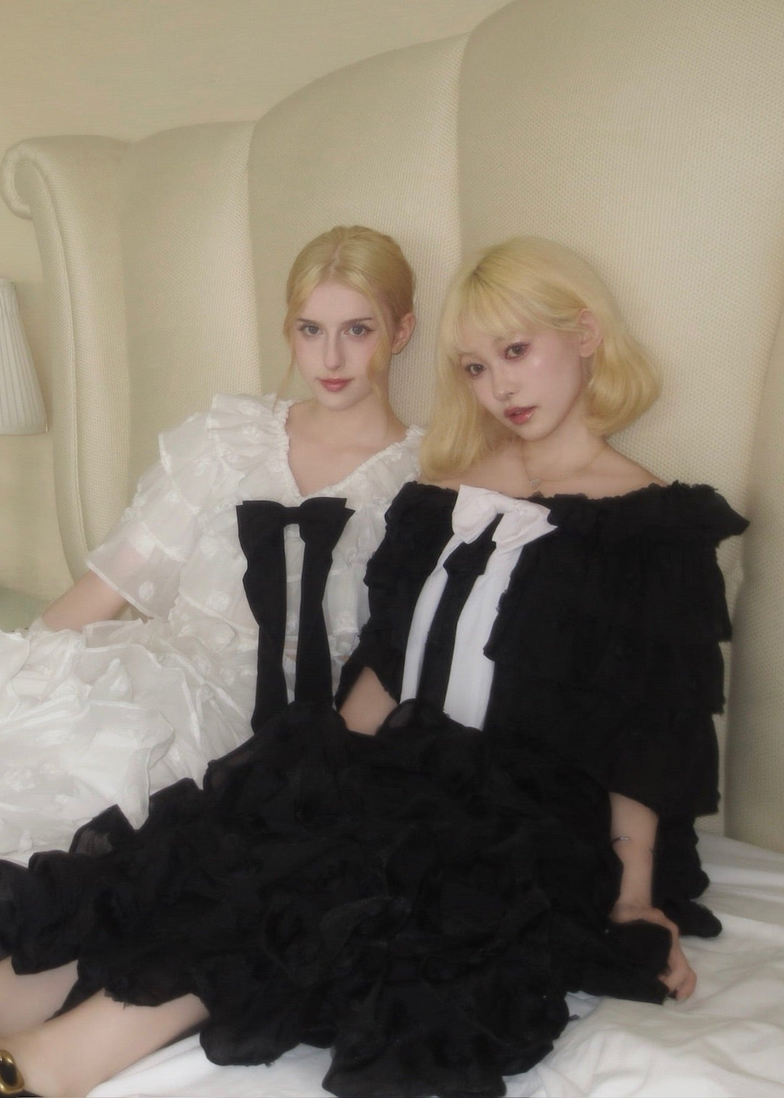 Lisa rose frill ribbon tops