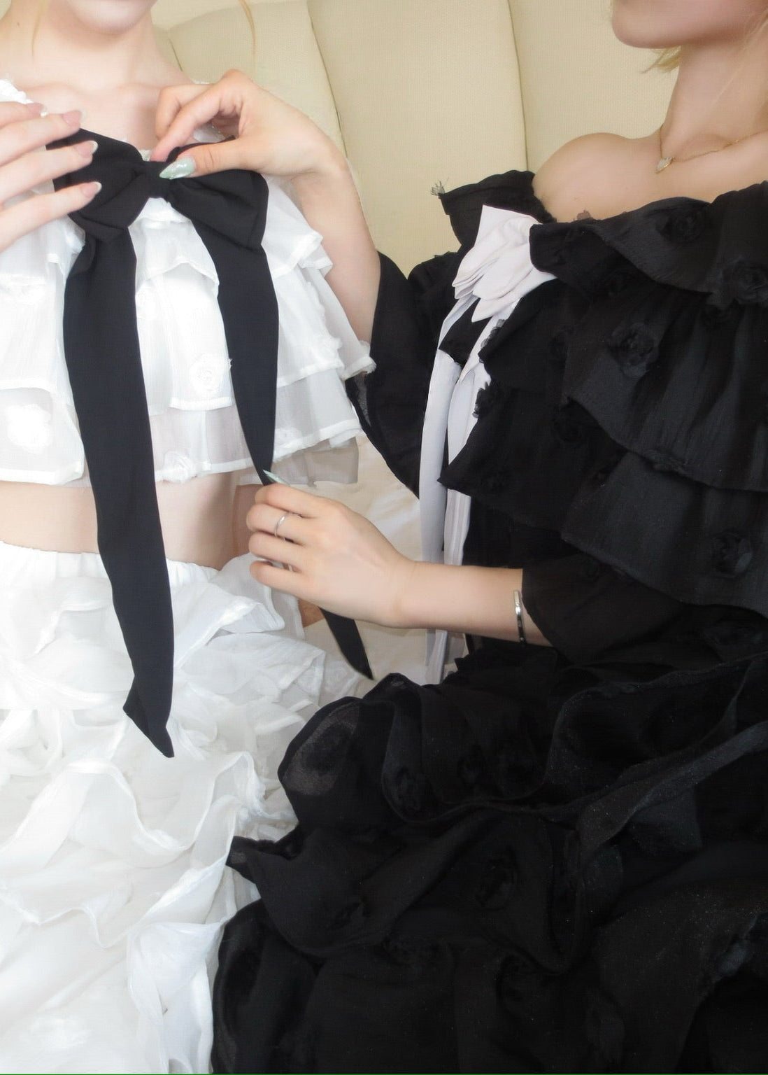 Lisa rose frill ribbon tops