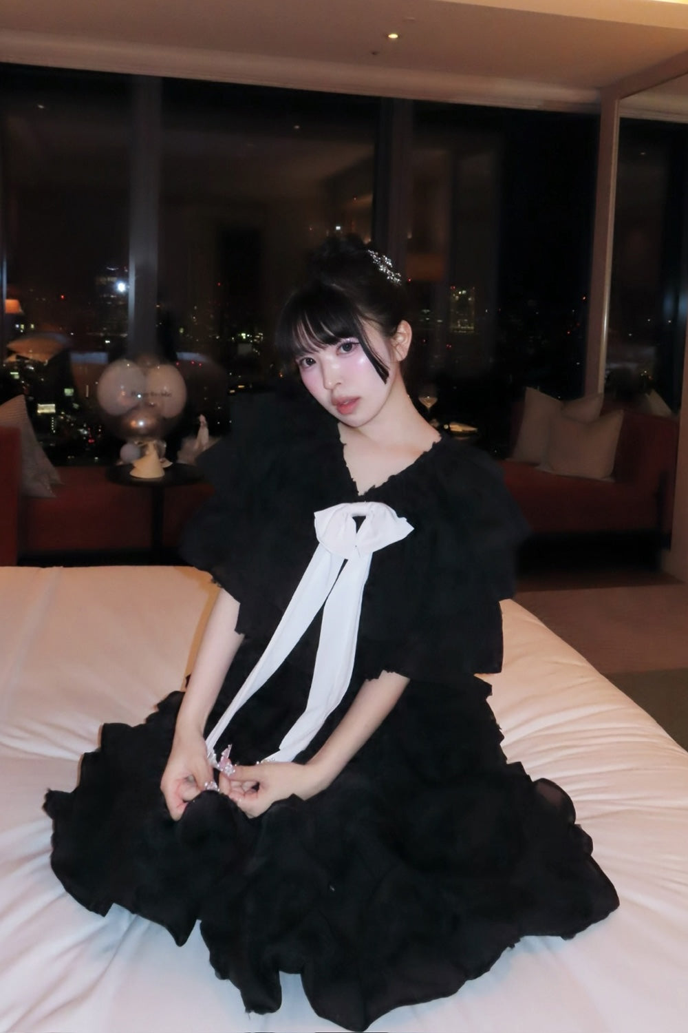 Lisa rose frill ribbon tops