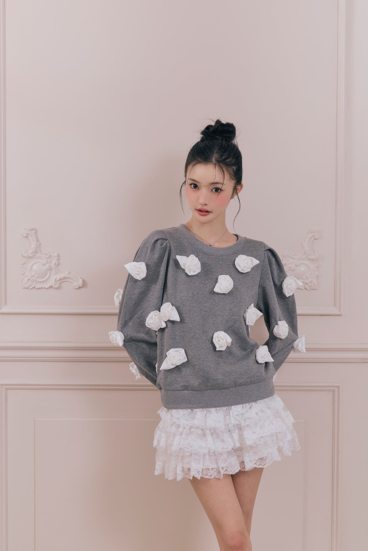 Rose motif pullover