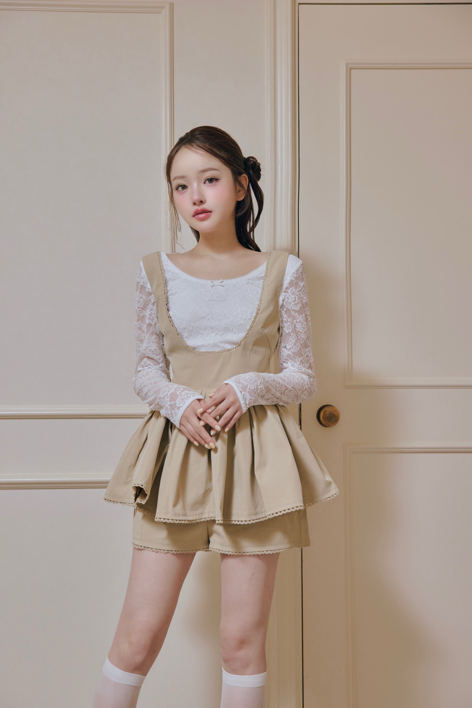 pâtissier peplum salopette