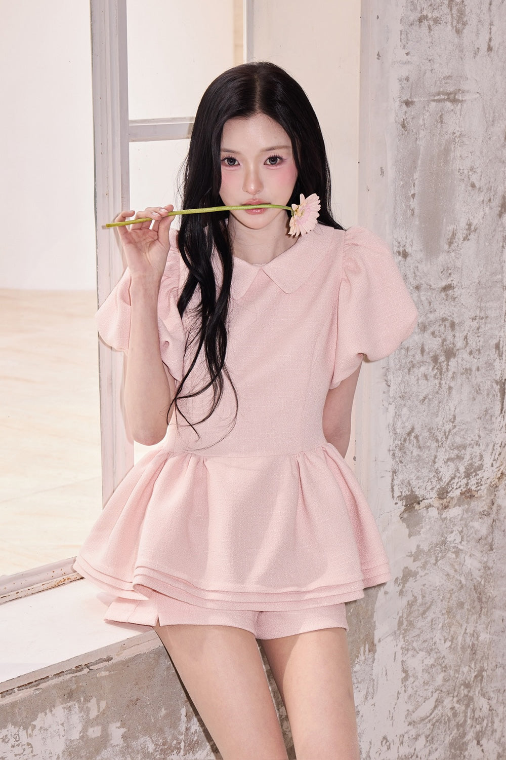 Daisy puff sleeve tweed tops