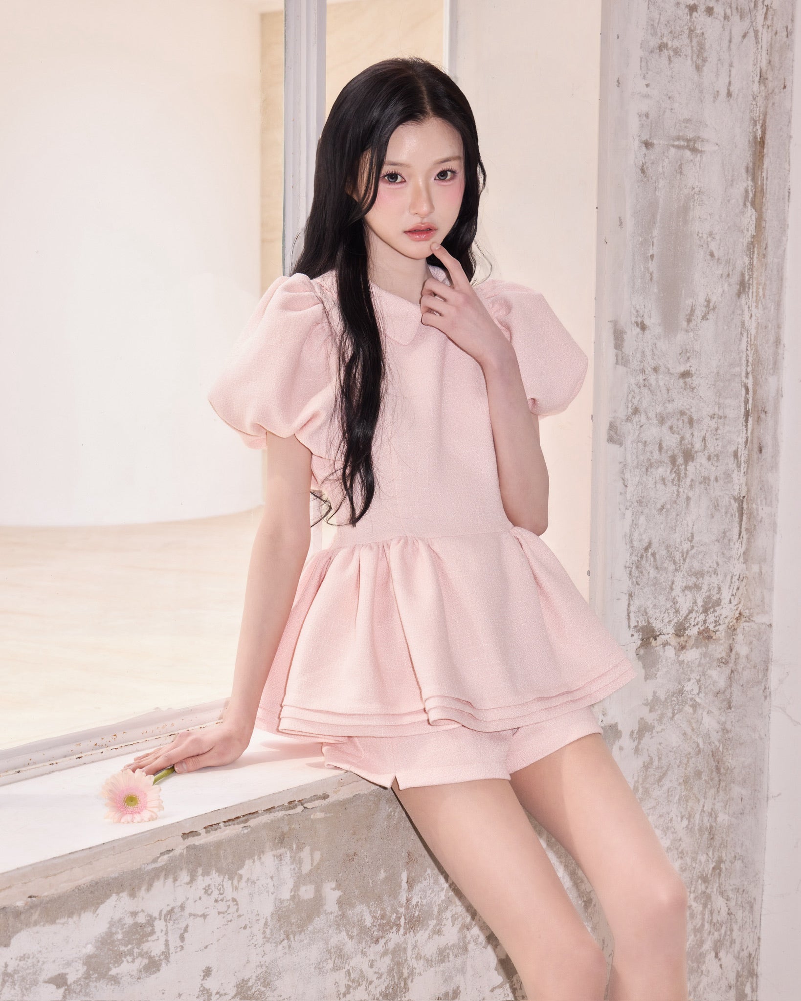 Daisy puff sleeve tweed tops