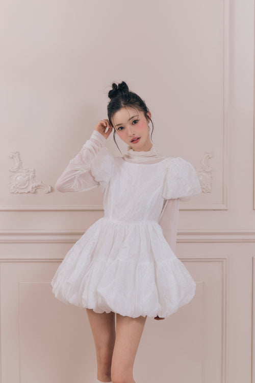 Flower petal jacquard balloon one-piece