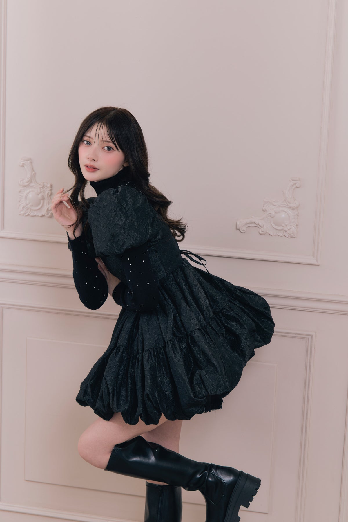 Flower petal jacquard balloon one-piece