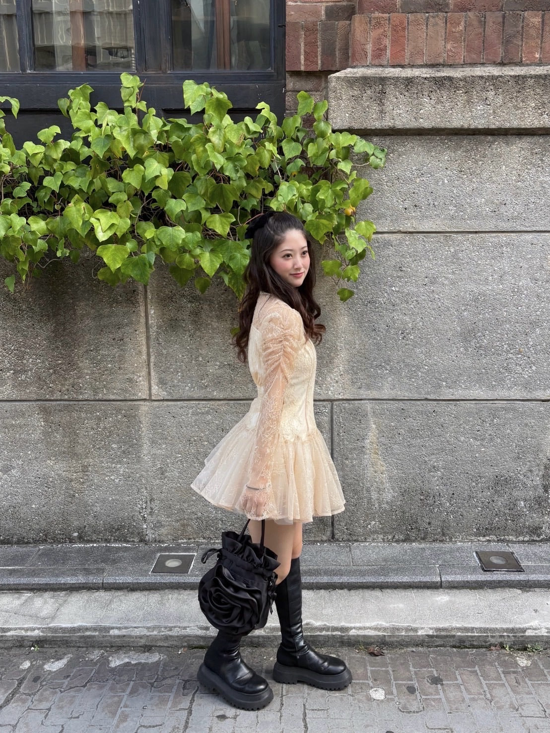 dollish lace dress – Treat Ürself