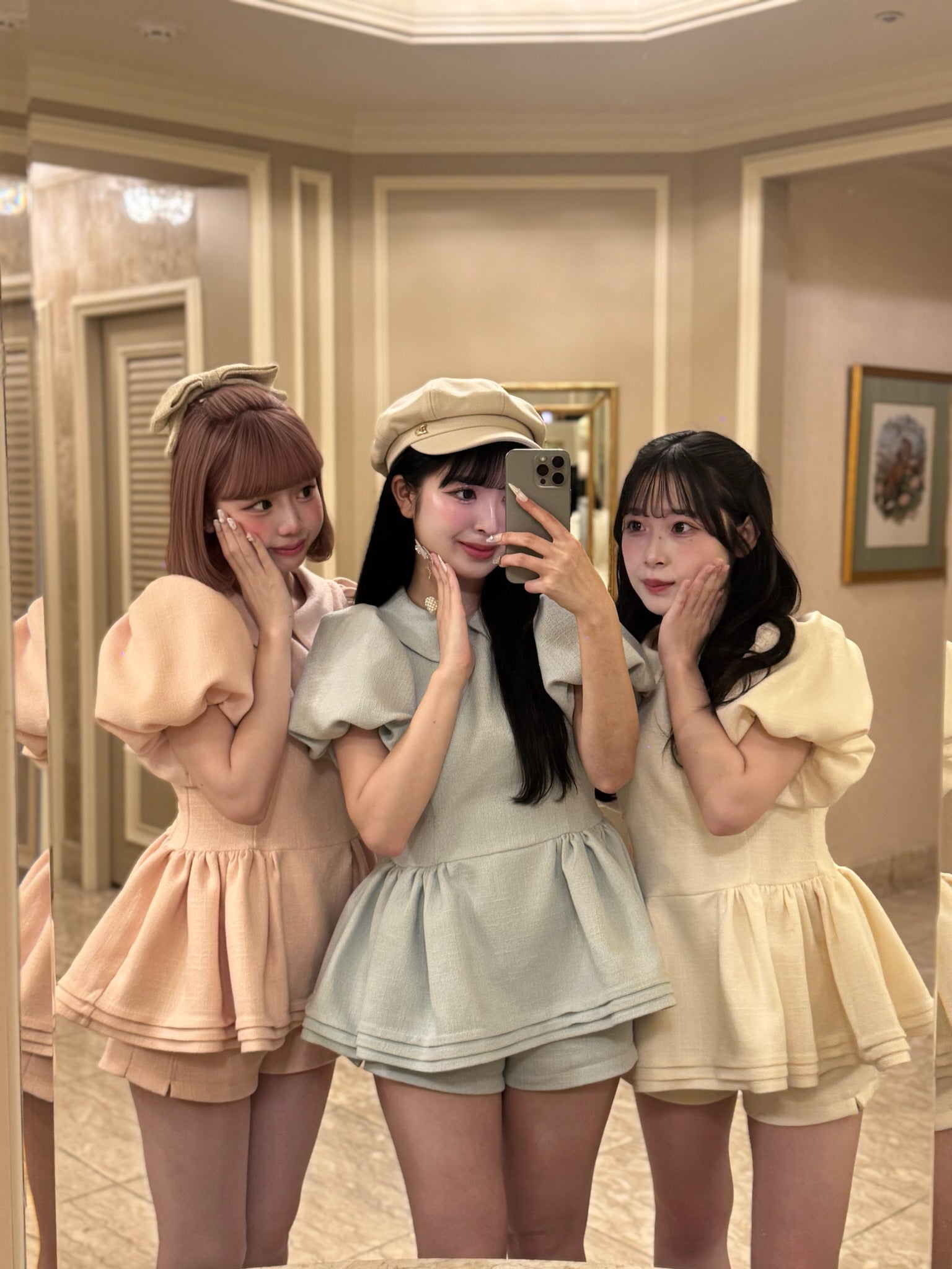 Daisy puff sleeve tweed tops