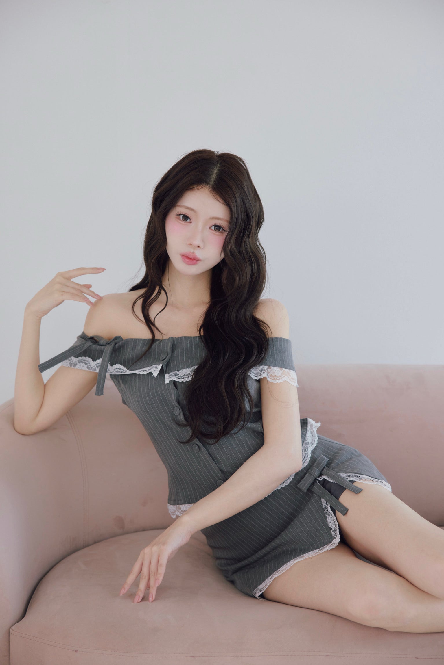 Juliet stripe off sholder tops