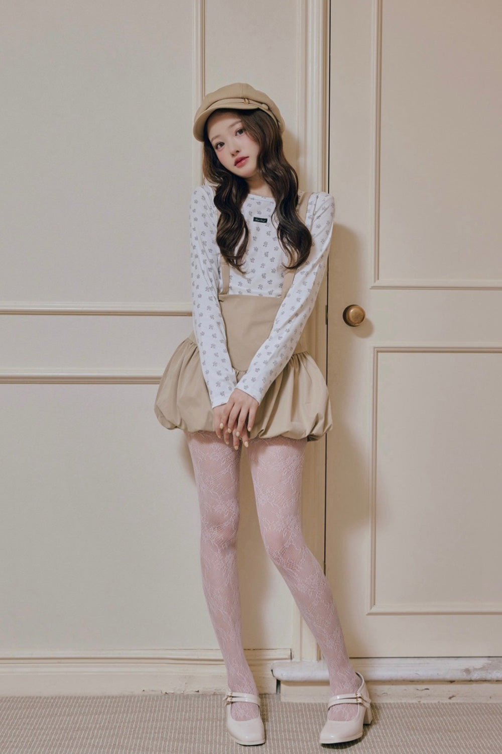 Tiny bloom tops