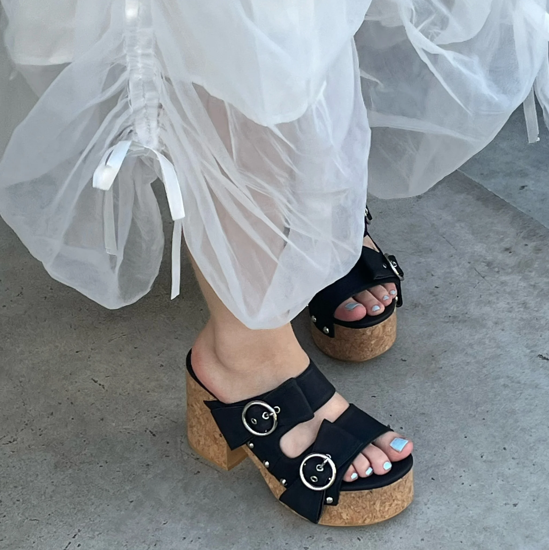 Ribbon wedge sole sandals