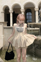 pâtissier peplum salopette